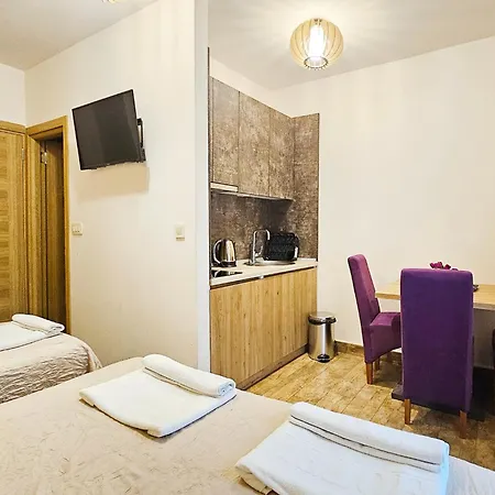 Montemaris Apartment